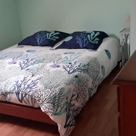 Agreable Logement Dans Petit Village Sud-Essonne Champcueil Exteriör bild