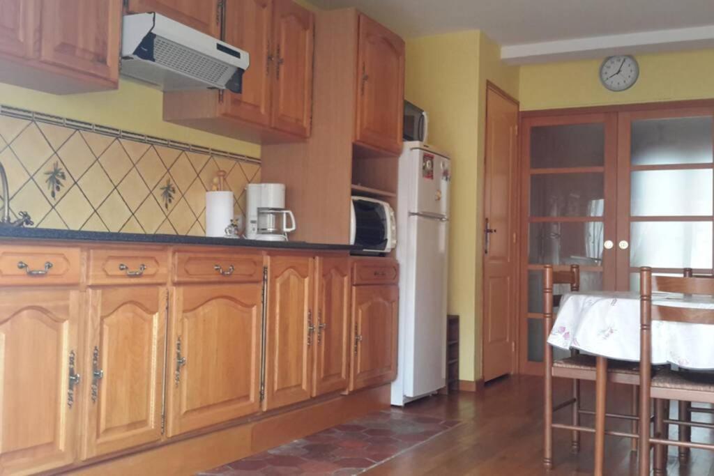 Agreable Logement Dans Petit Village Sud-Essonne Champcueil Exteriör bild